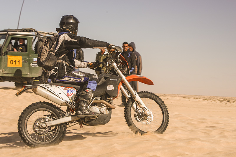 Jeroen van Daele tijdens de Tuareg Rally Tunesia 2013